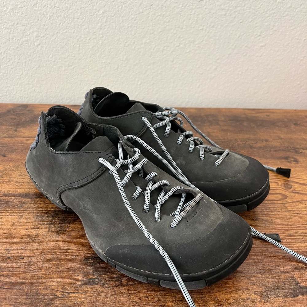 RARE Nike Considered Rock Shoe Size 10 M